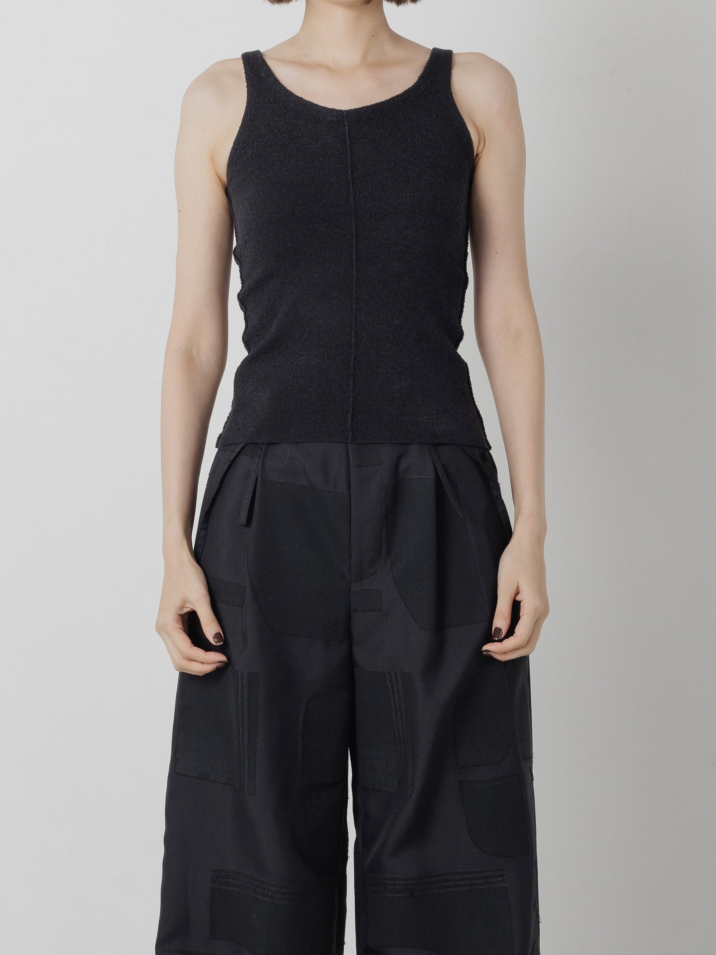 BOUCLE TANK TOP BLACK