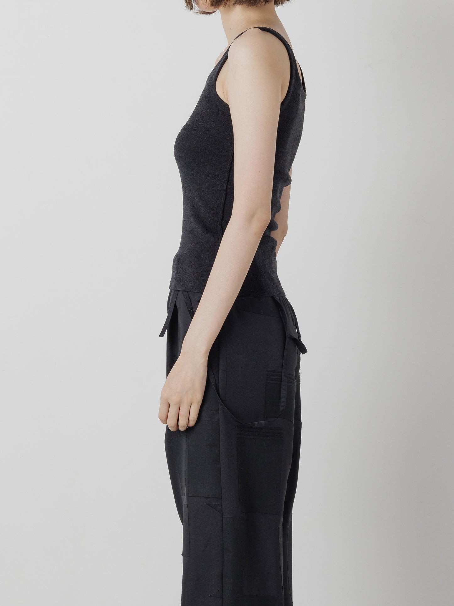 BOUCLE TANK TOP BLACK