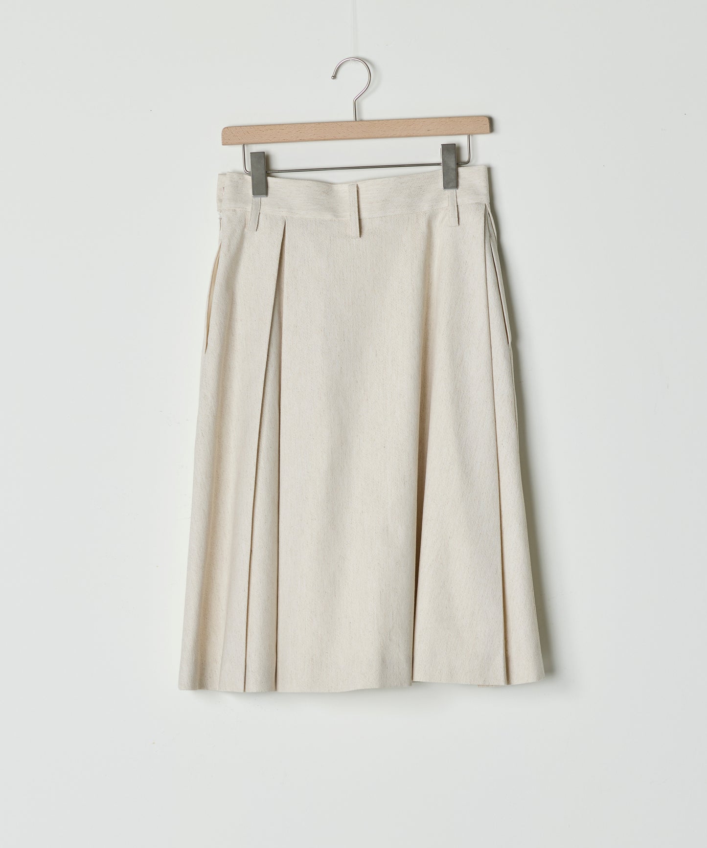 【26SS予約商品】Tailored Box Pleat Midi Skirt IVORY