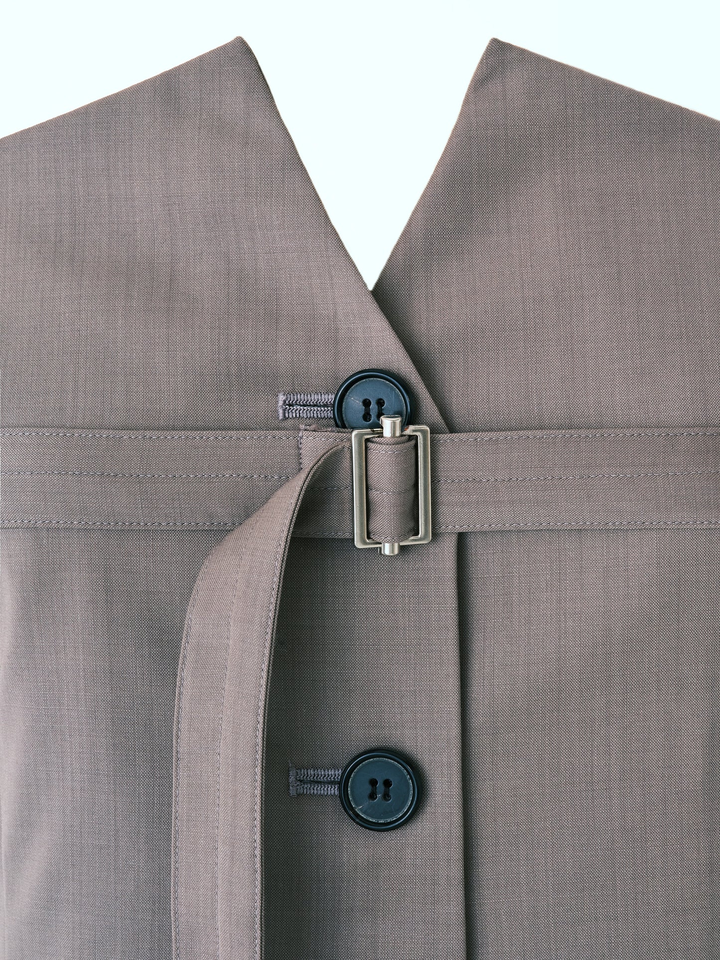 TAILORED VEST LIGHT BROWN