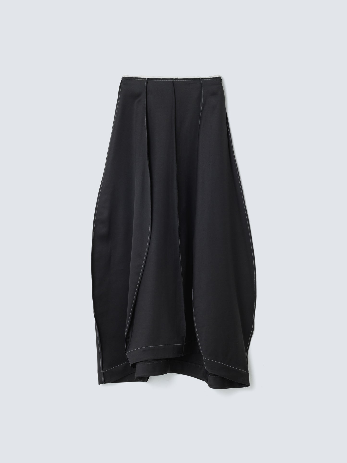 SATIN STITCH SKIRT BLACK