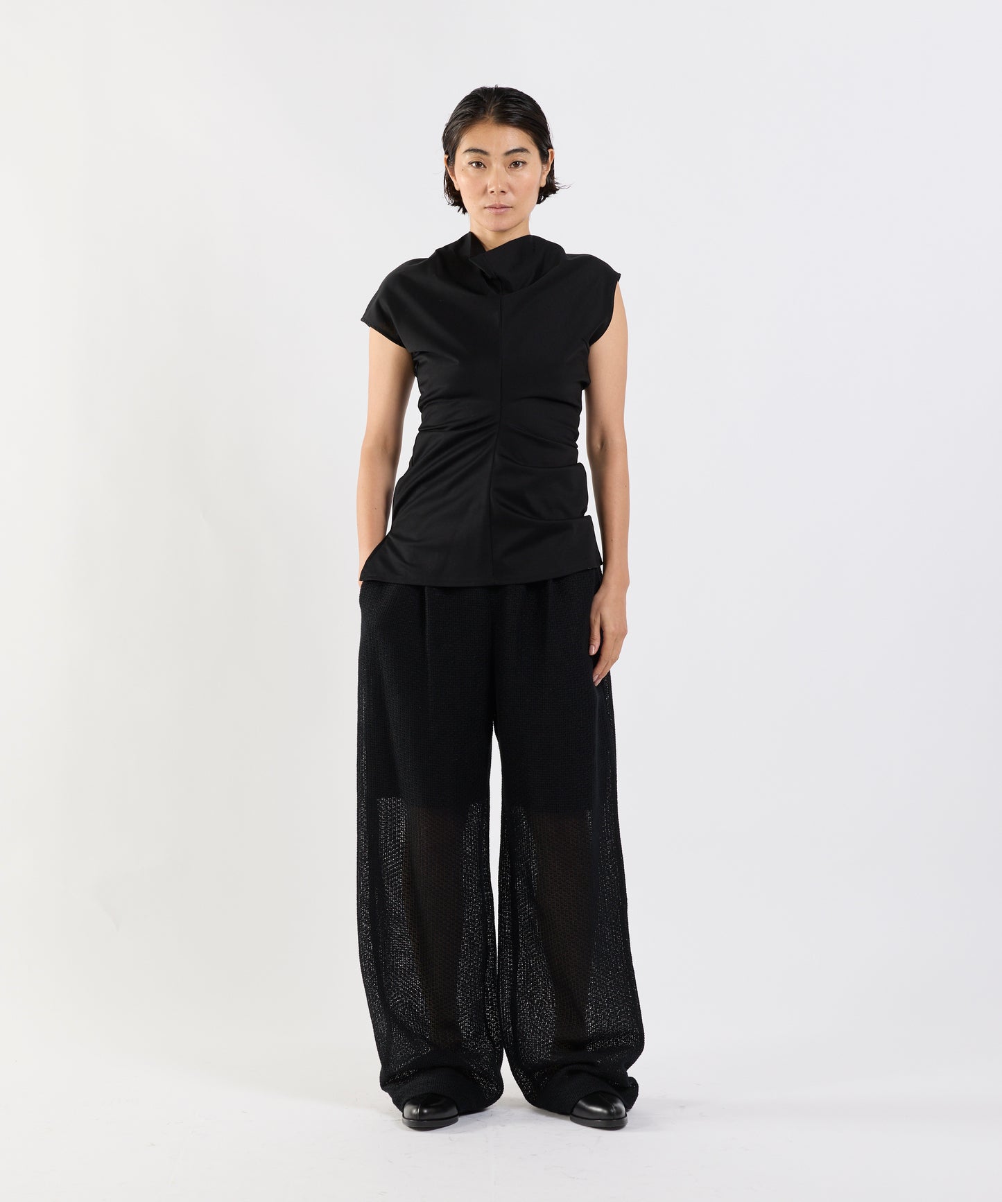 【26SS予約商品】WHIFFLING TOPS BLACK