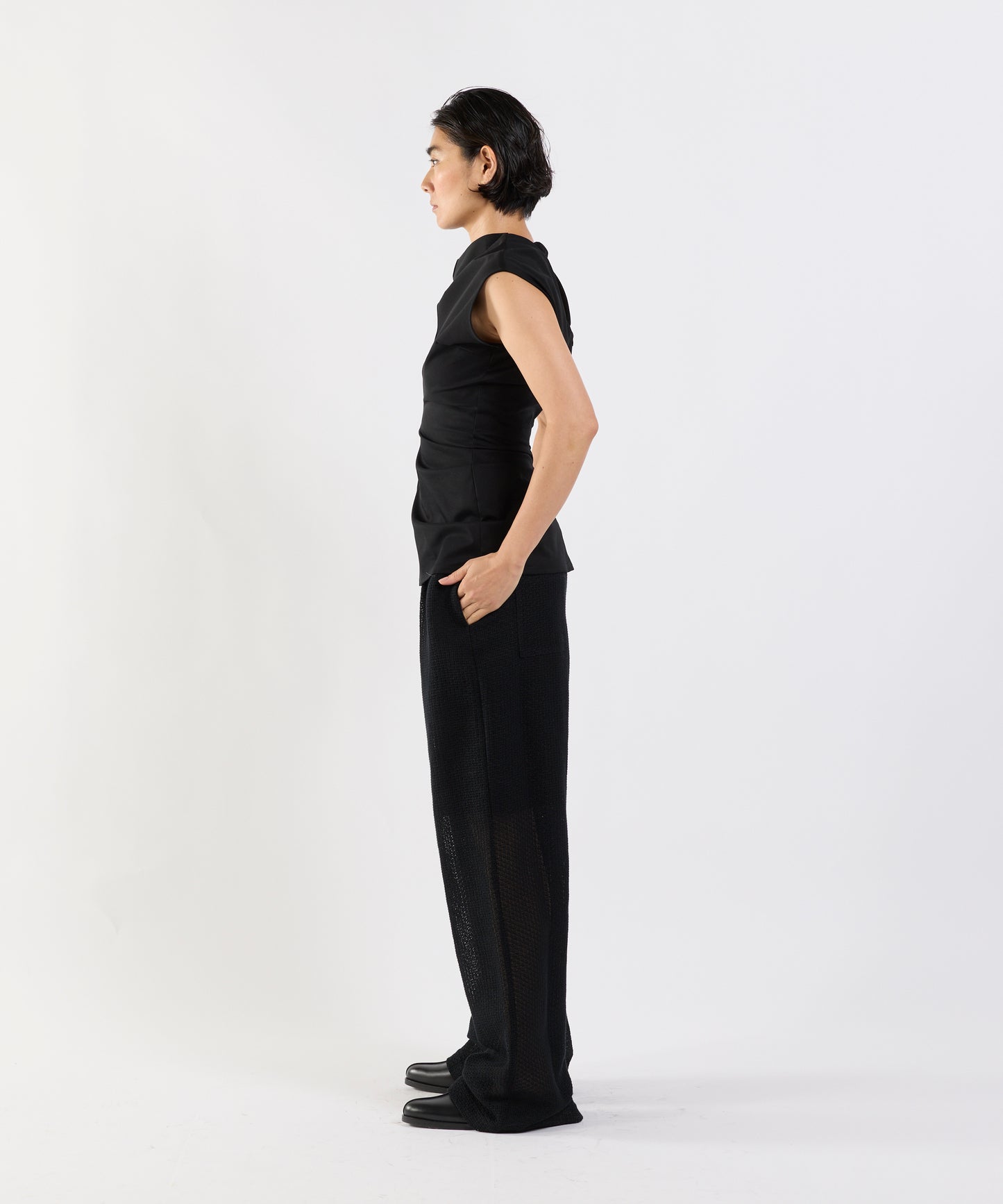 【26SS予約商品】WHIFFLING TOPS BLACK