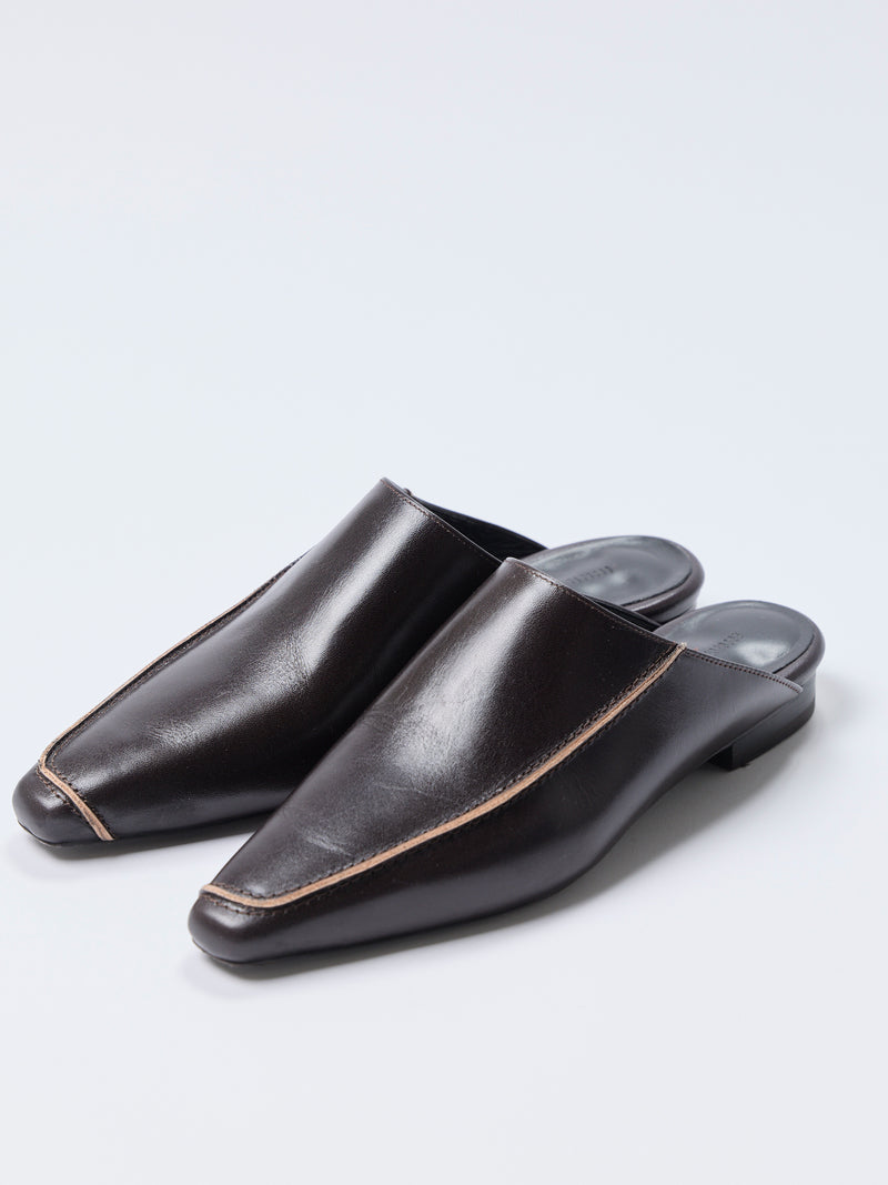 【26SS予約商品】Asymmetrical edge BROWN