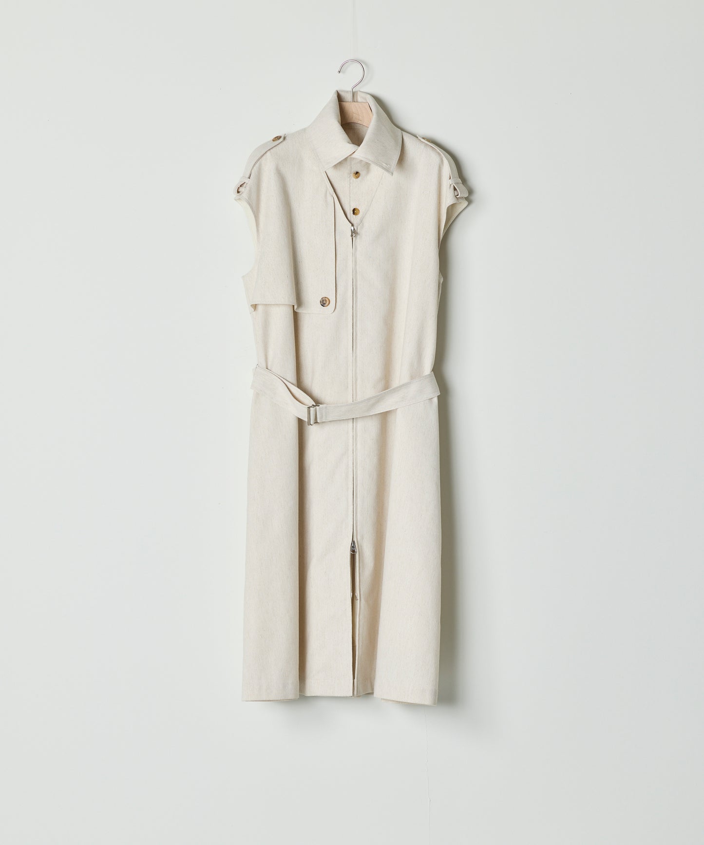 【26SS予約商品】Asymmetric Cape-Layer Dress IVORY