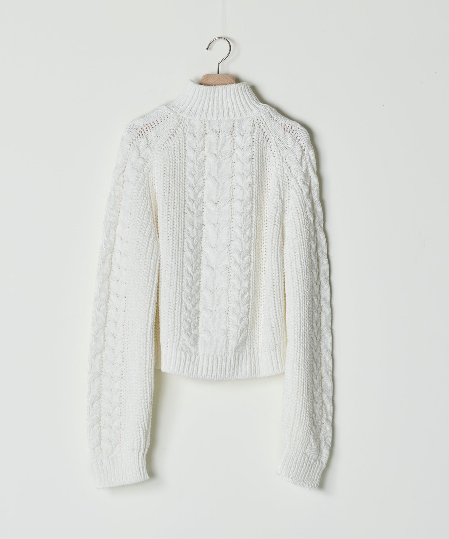 【26SS予約商品】Cable Half-Zip Knit Pullover WHITE
