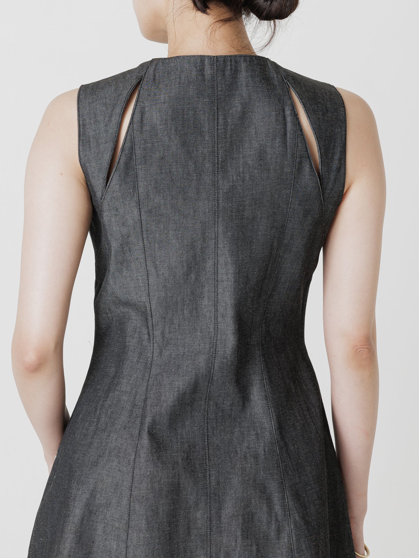 【26SS予約商品】BACK SLIT DENIM TOPS BLACK DENIM