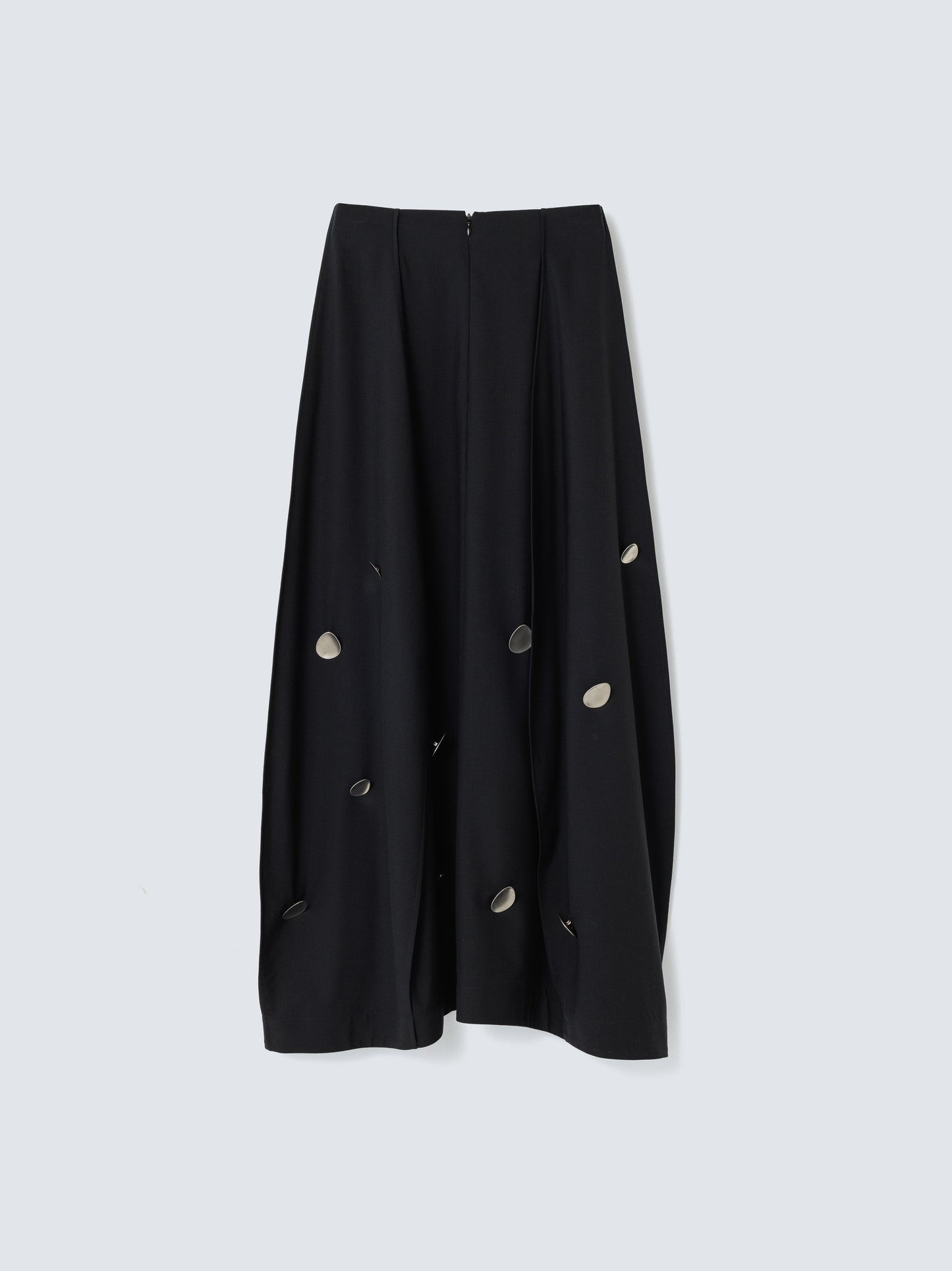 POTTERY BUTTON CURVE SKIRT BLACK