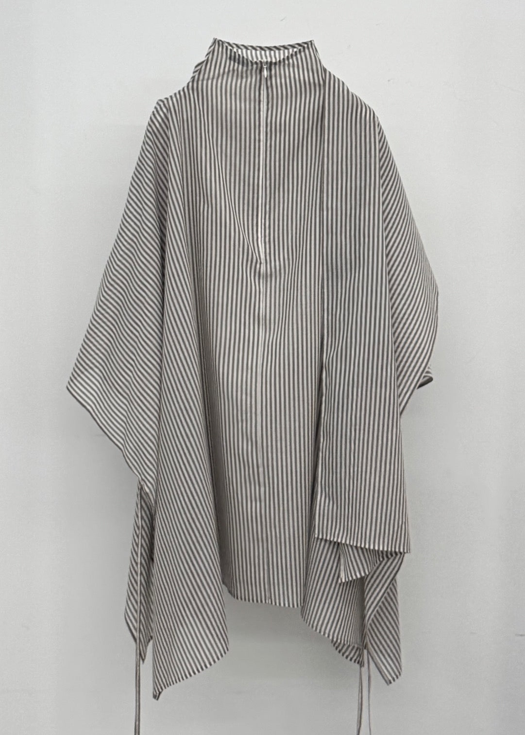 【26SS予約商品】Draped Poncho MULTI STRIPE
